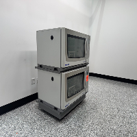 Innova S44i Double Stack Incubator image 0